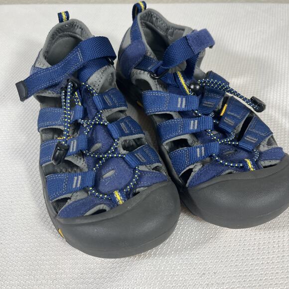 Keen Canteen Sandals Men\'s‎ 6 Blue Gray Closed Toe Water Shoe Hiking Newport